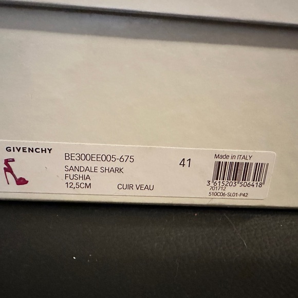 GIVENCHY SHARK SANDALE FUSCHIA - Picture 3 of 10